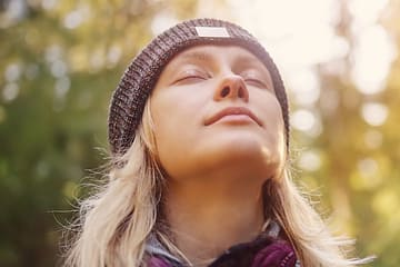 10 gestes quotidiens simples pour mieux vivre la préménopause