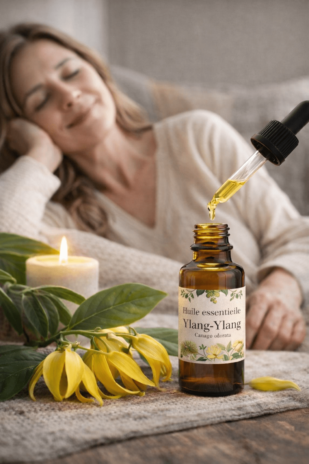 Huile essentielle d’ylang-ylang pour apaiser stress et tensions à la ménopause