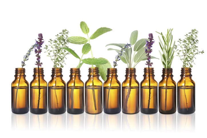 les hydrolats pour apaiser les symptômes de la (pré)ménopause